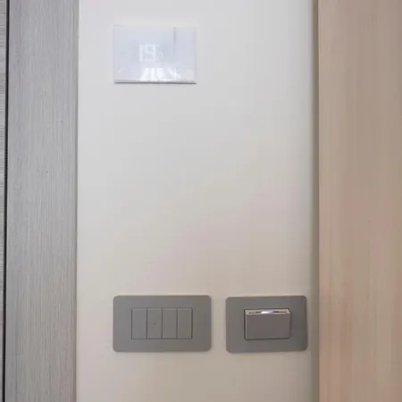 Homestay 242 - Est - Sara Chiavari, 200metri Dal Mare *